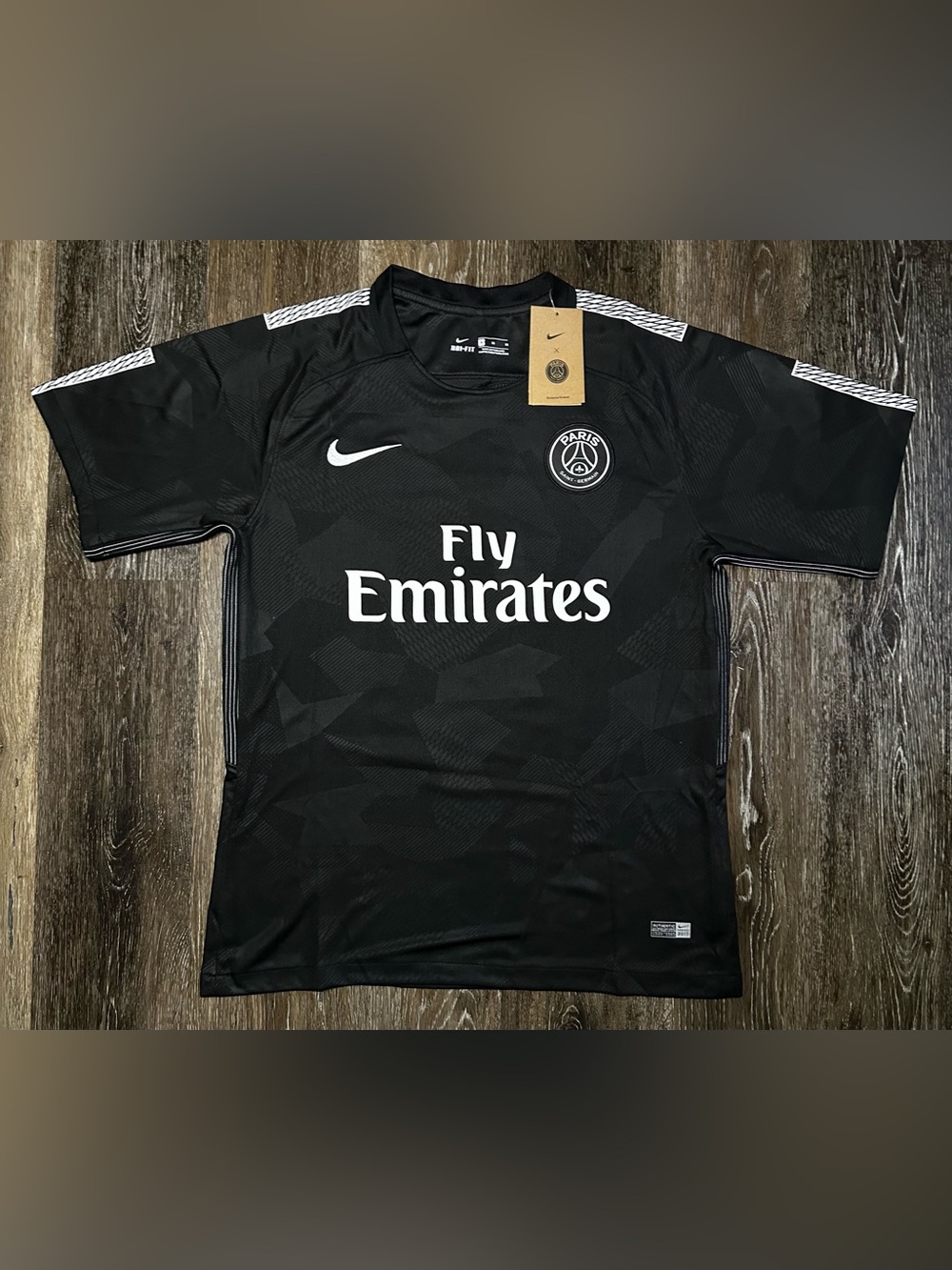 PSG Neymar 10 2017-2018 third jersey